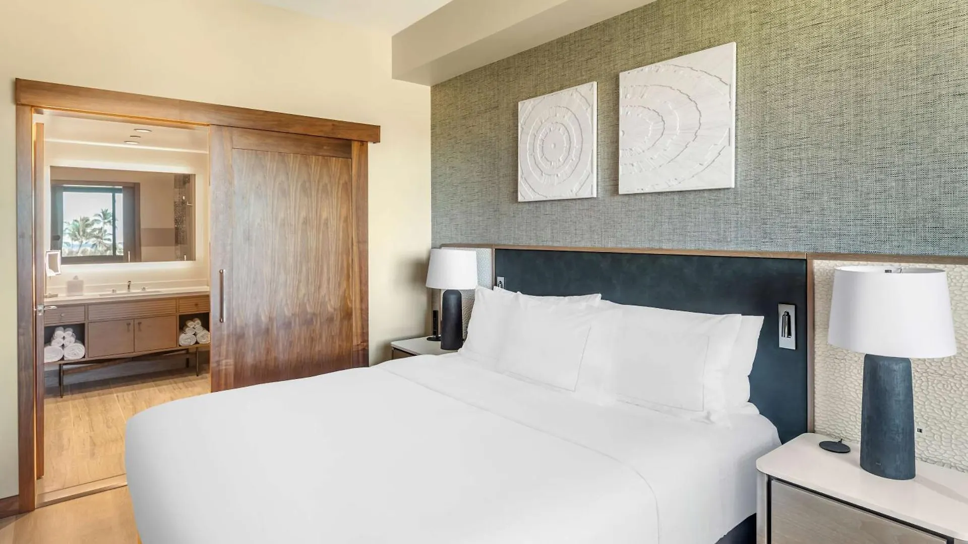 *** Otel Hilton Grand Vacations Club Maui Bay Villas Kihei ABD