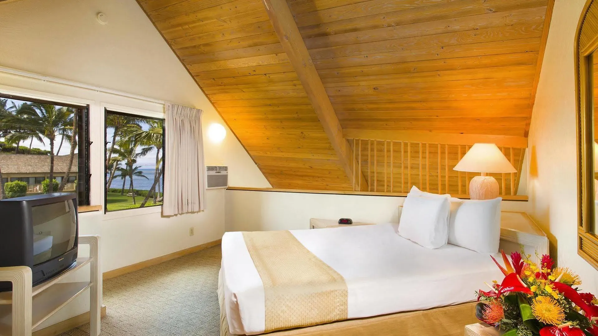 Hilton Grand Vacations Club Maui Bay Villas Kihei 3*,